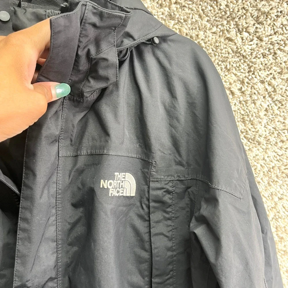 The North Face Rain Jacket Men's Medium Black HyVent Waterproof Hooded Zip Up
